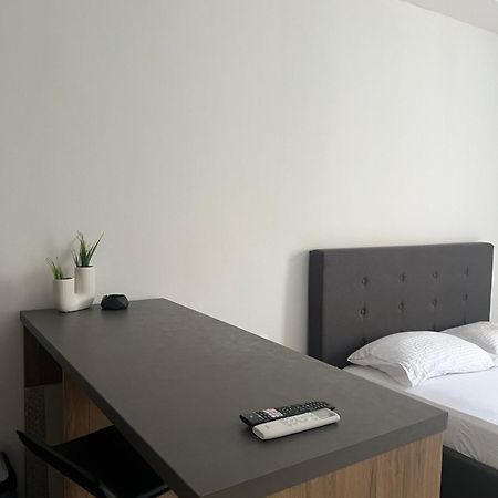 Central Apartment 6 Лариса Экстерьер фото
